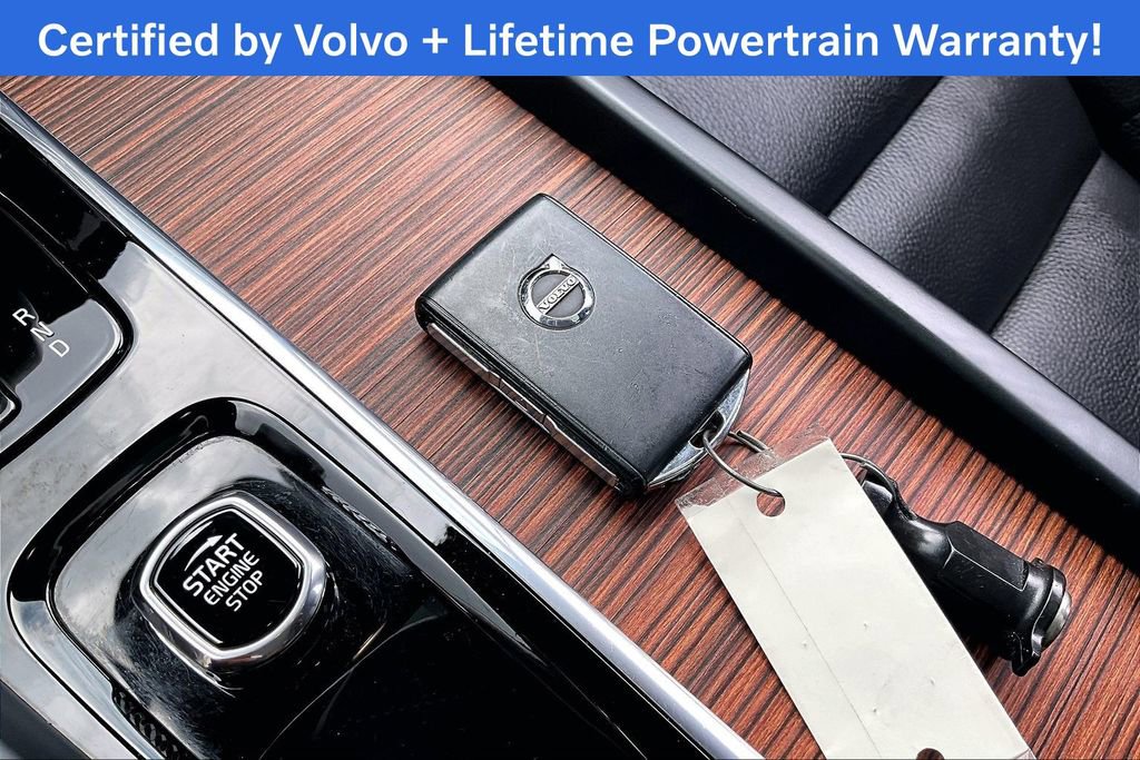 Used 2024 Volvo XC60 B5 Plus w/ Protection Package Premier image 14