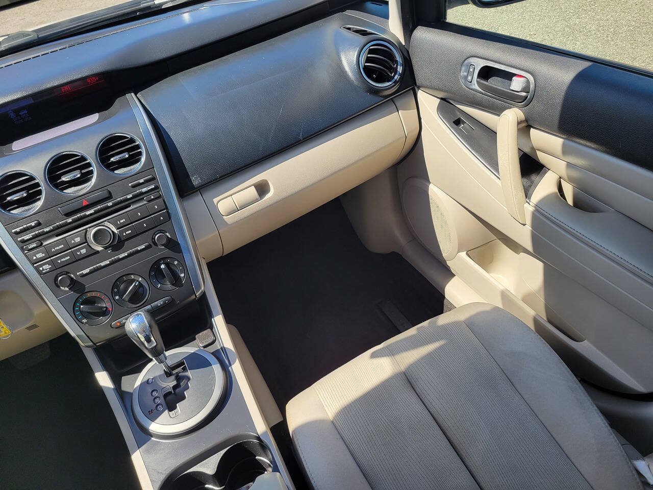 Used 2011 MAZDA CX-7 i Sport FWD image 23