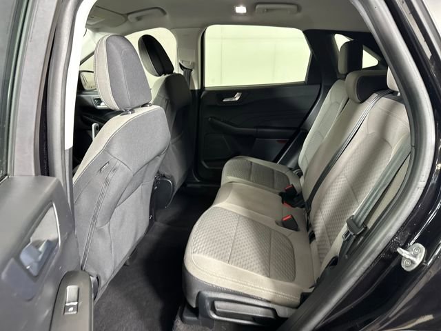 Used 2021 Ford Escape SE w/ Cold Weather Package image 25