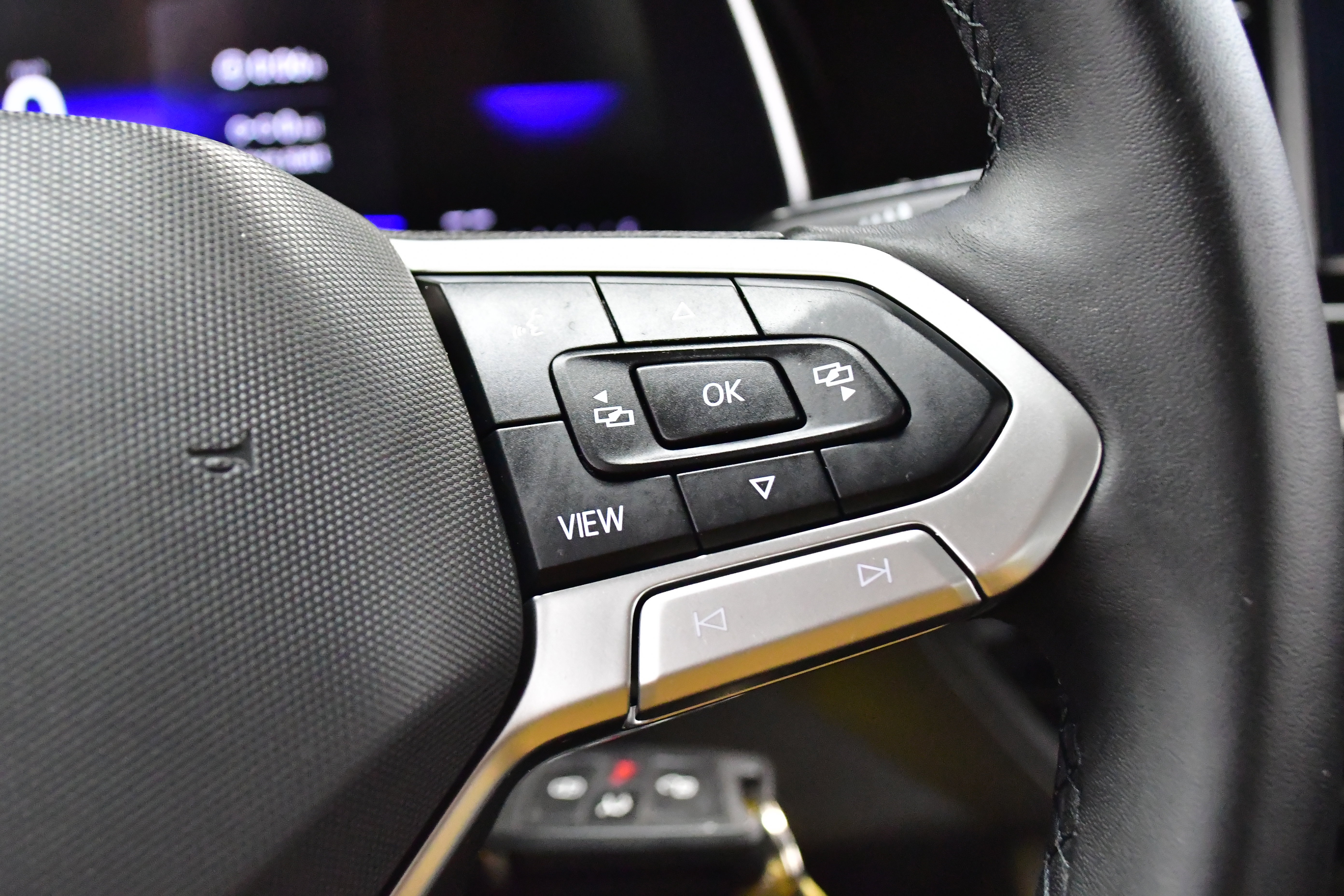 Used 2024 Volkswagen Jetta S image 40