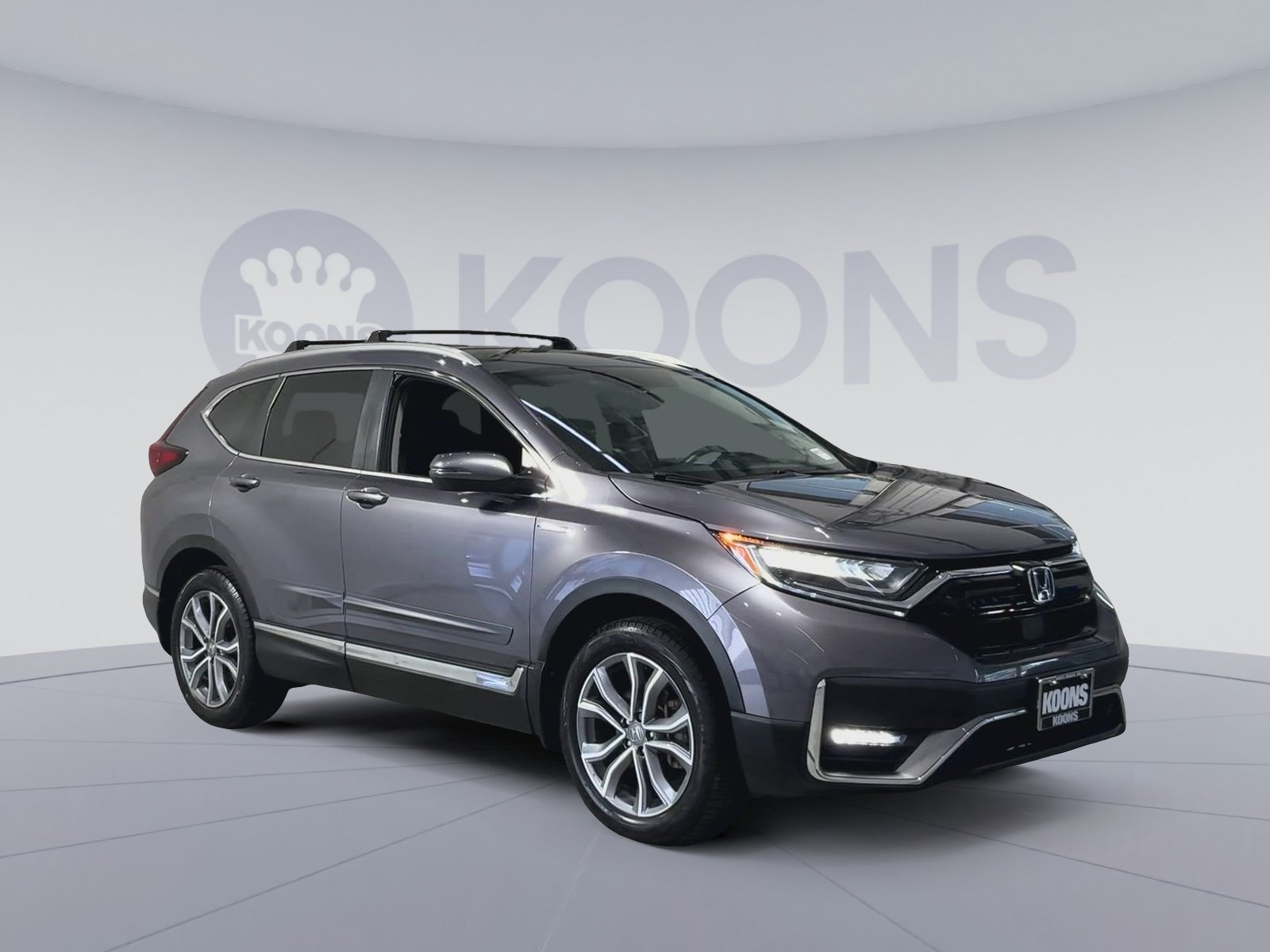 Used 2020 Honda CR-V Touring image 2