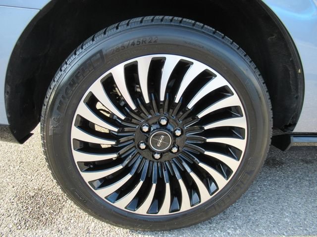 Used 2020 Lincoln Navigator Black Label AWD/4WD image 8