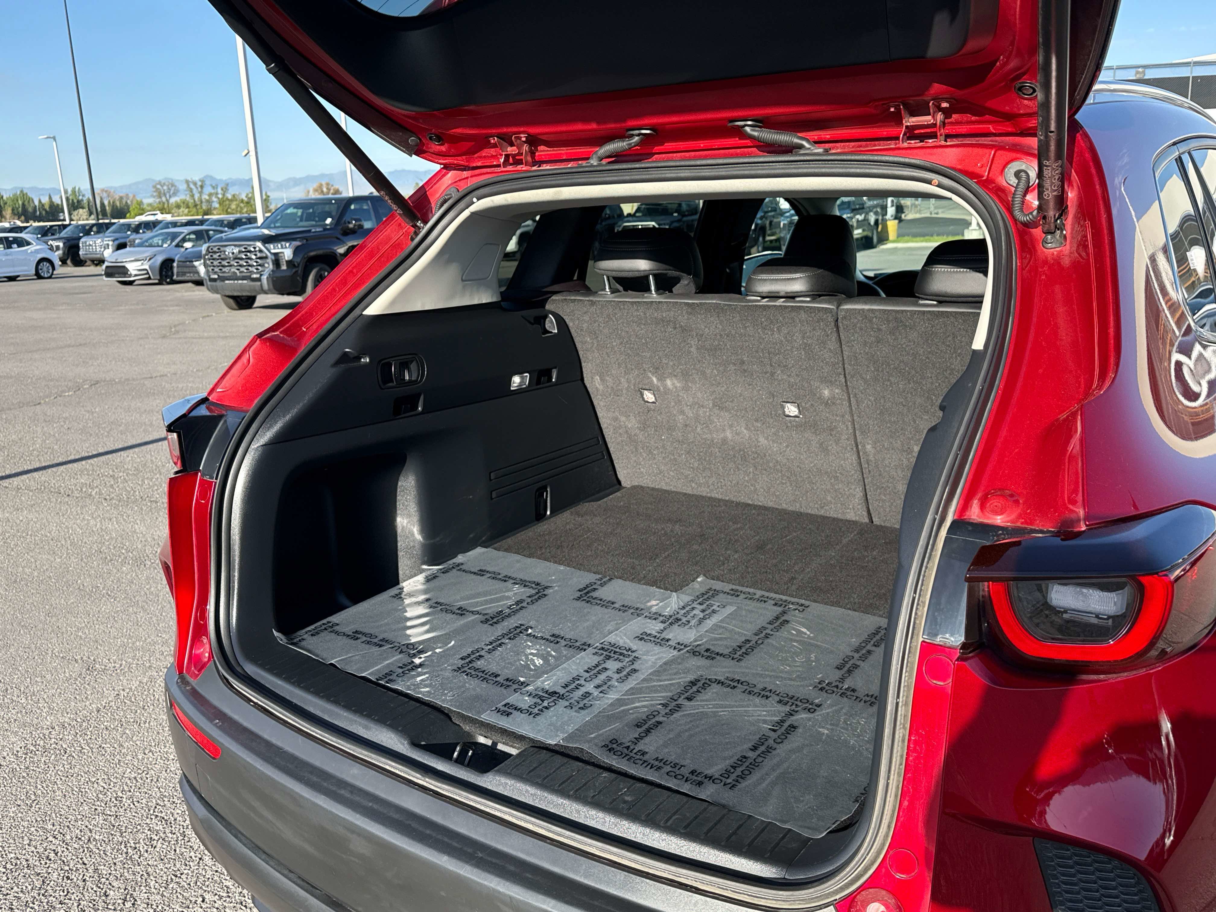 Used 2025 MAZDA CX-50 2.5 Hybrid w/ Premium Plus Pkg image 14