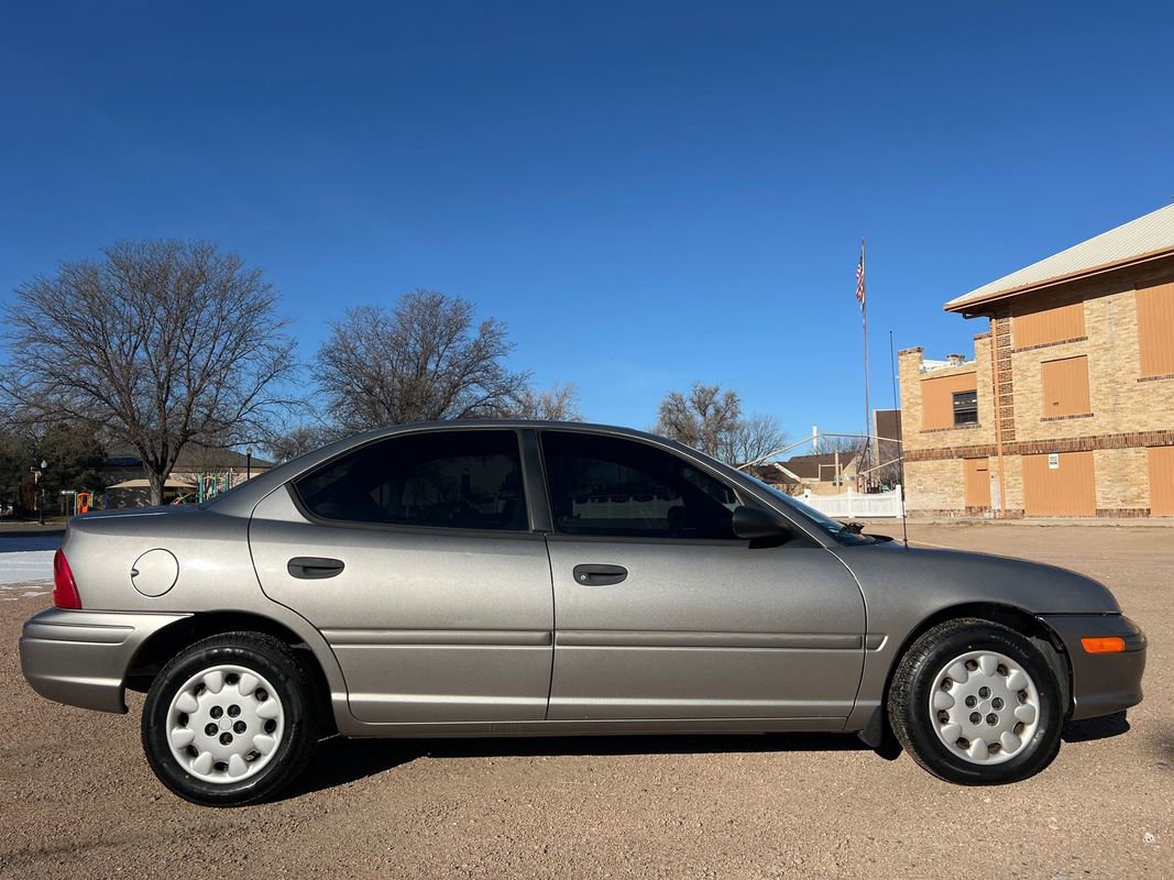 Used 1999 Dodge Neon Highline image 8