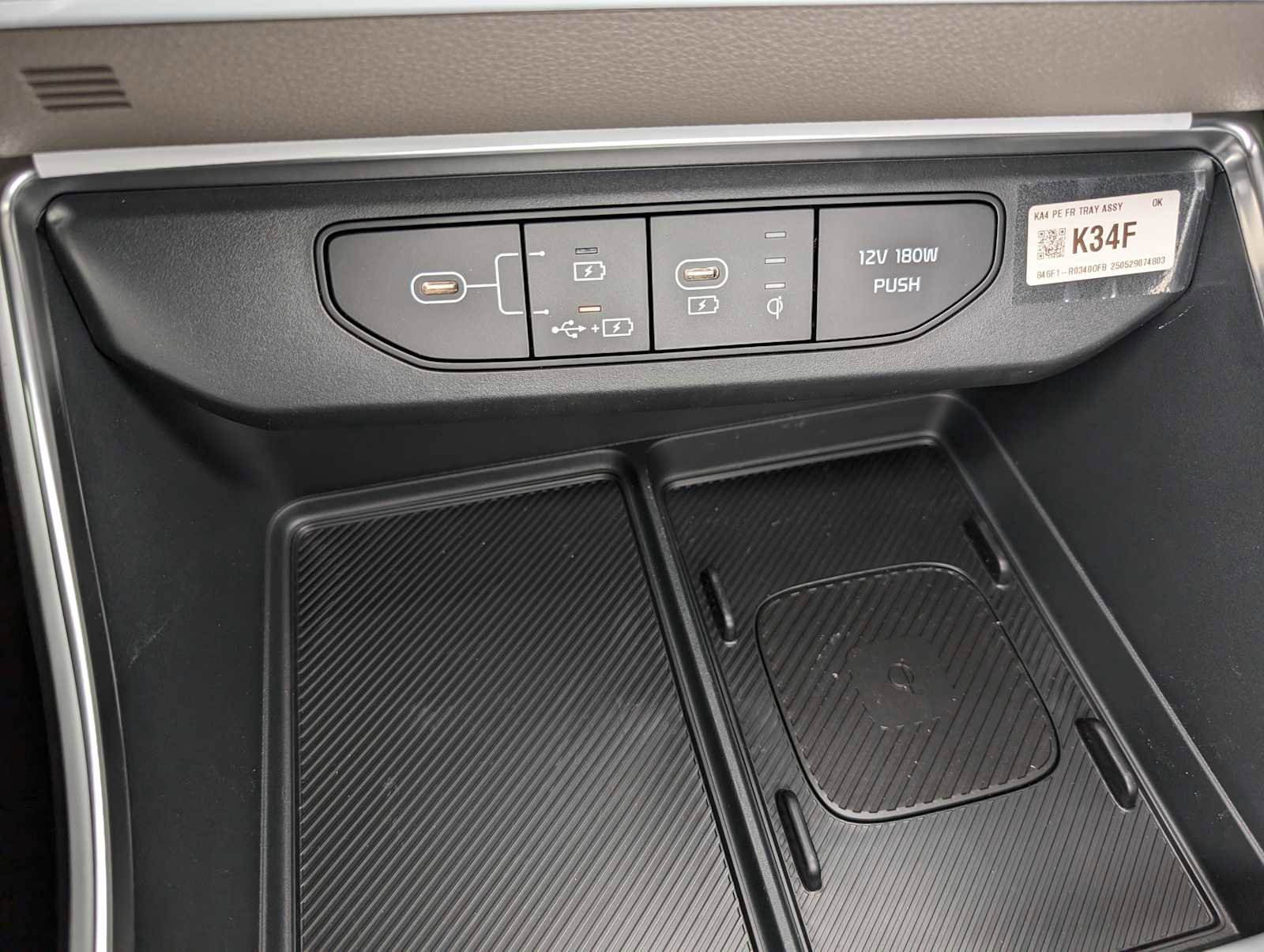 New 2026 Kia Carnival EX image 26