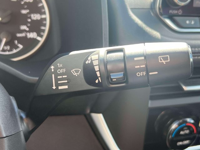 Used 2024 Nissan Rogue SV AWD/4WD image 22