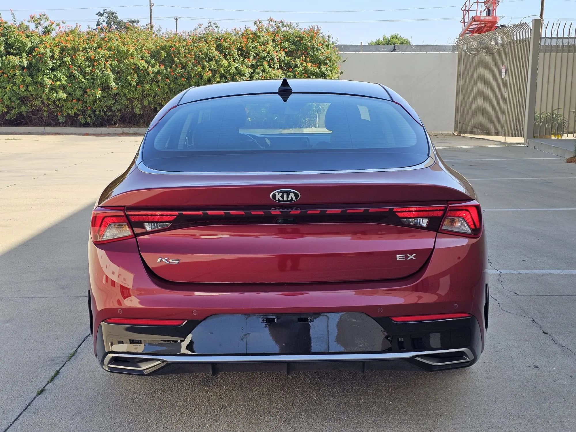 Used 2021 Kia K5 EX FWD image 3