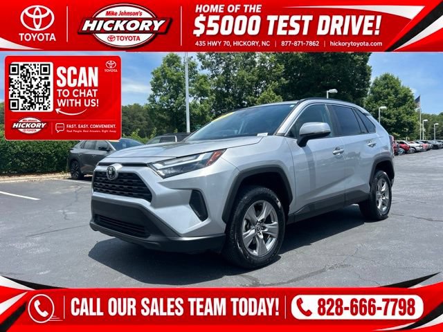 Used 2024 Toyota RAV4 XLE FWD image 1