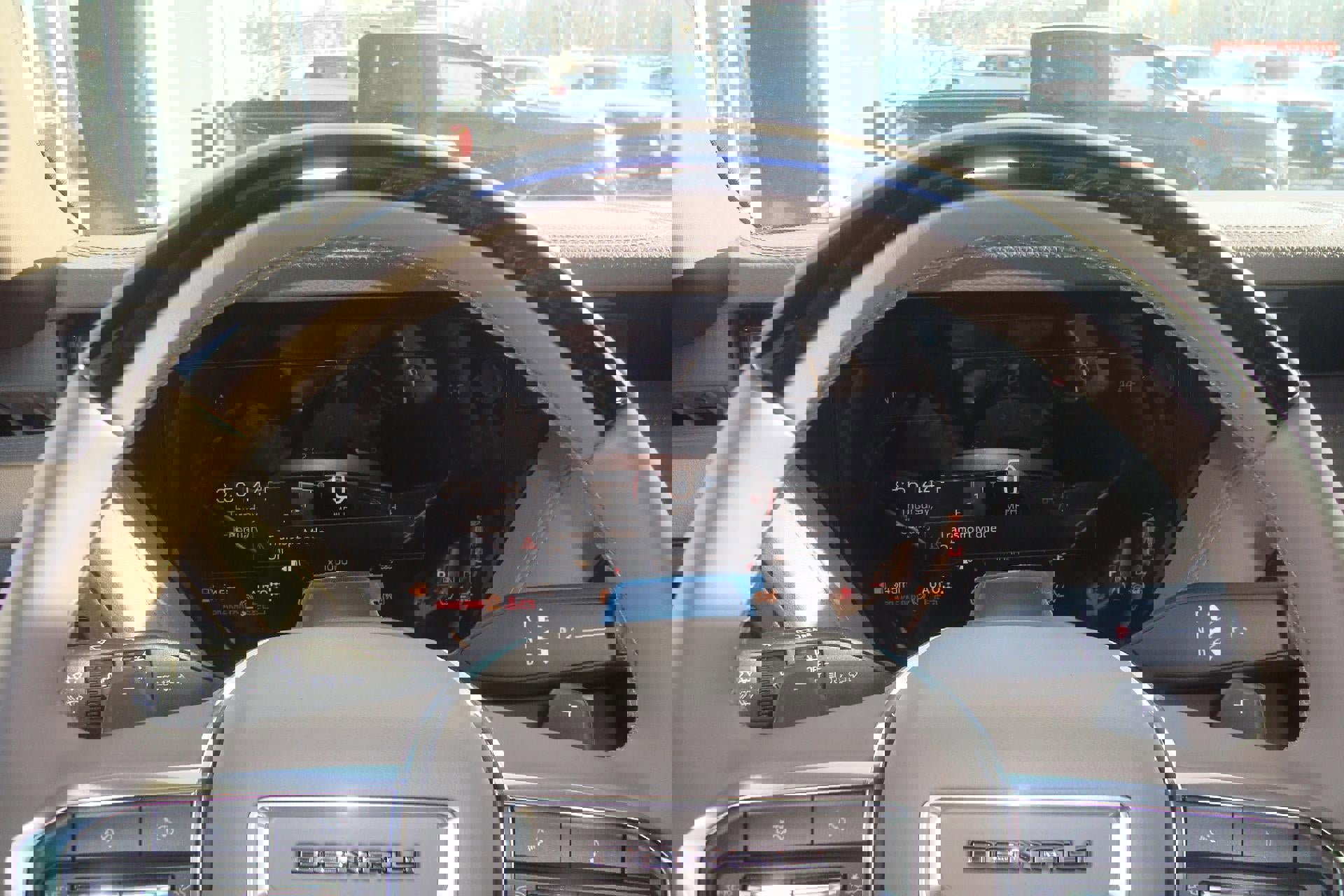 New 2026 GMC Yukon Denali w/ Denali Reserve Package image 9