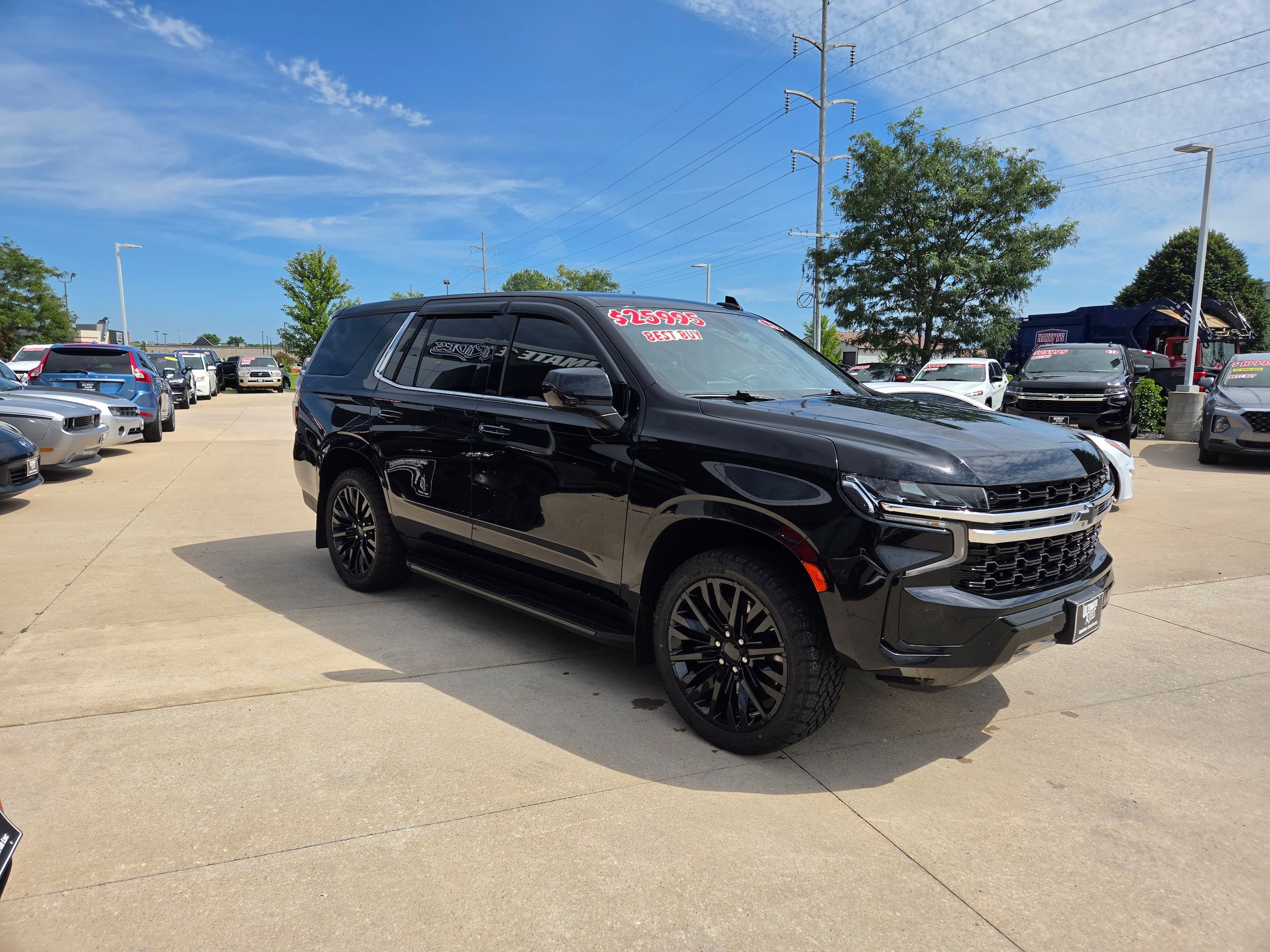 Used 2023 Chevrolet Tahoe 4WD image 9