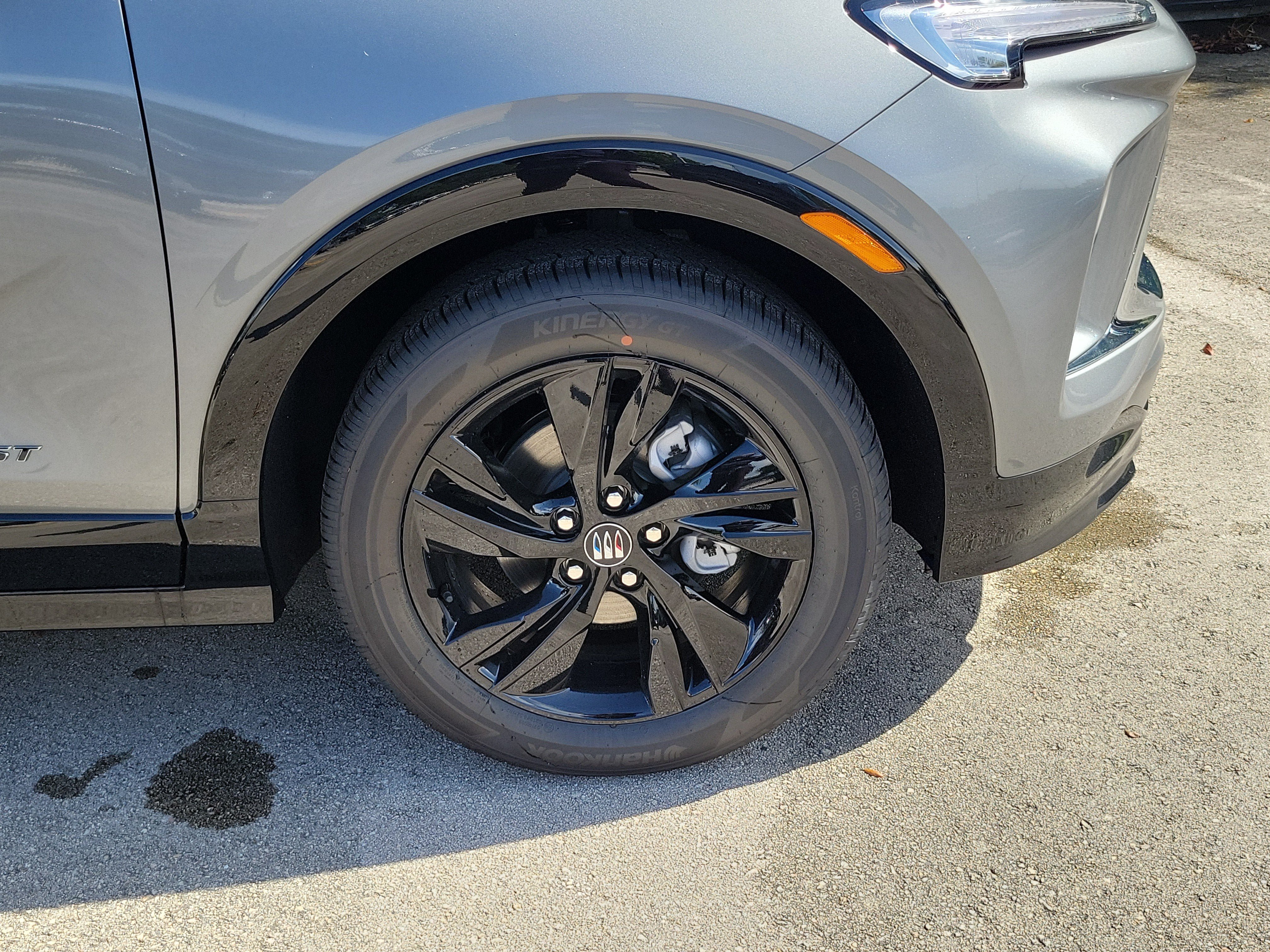 New 2026 Buick Encore GX Sport Touring w/ Advanced Technology Package FWD image 4