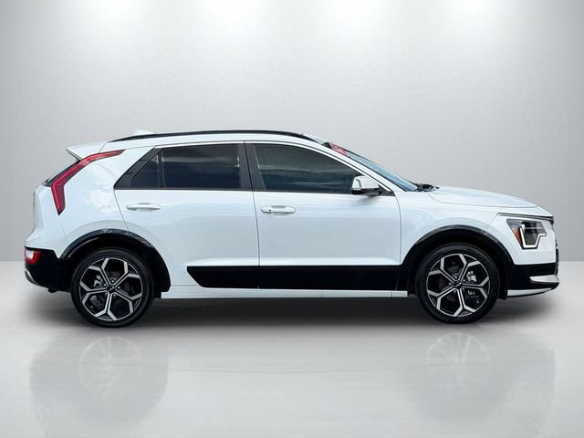 Certified 2023 Kia Niro EX Touring image 8