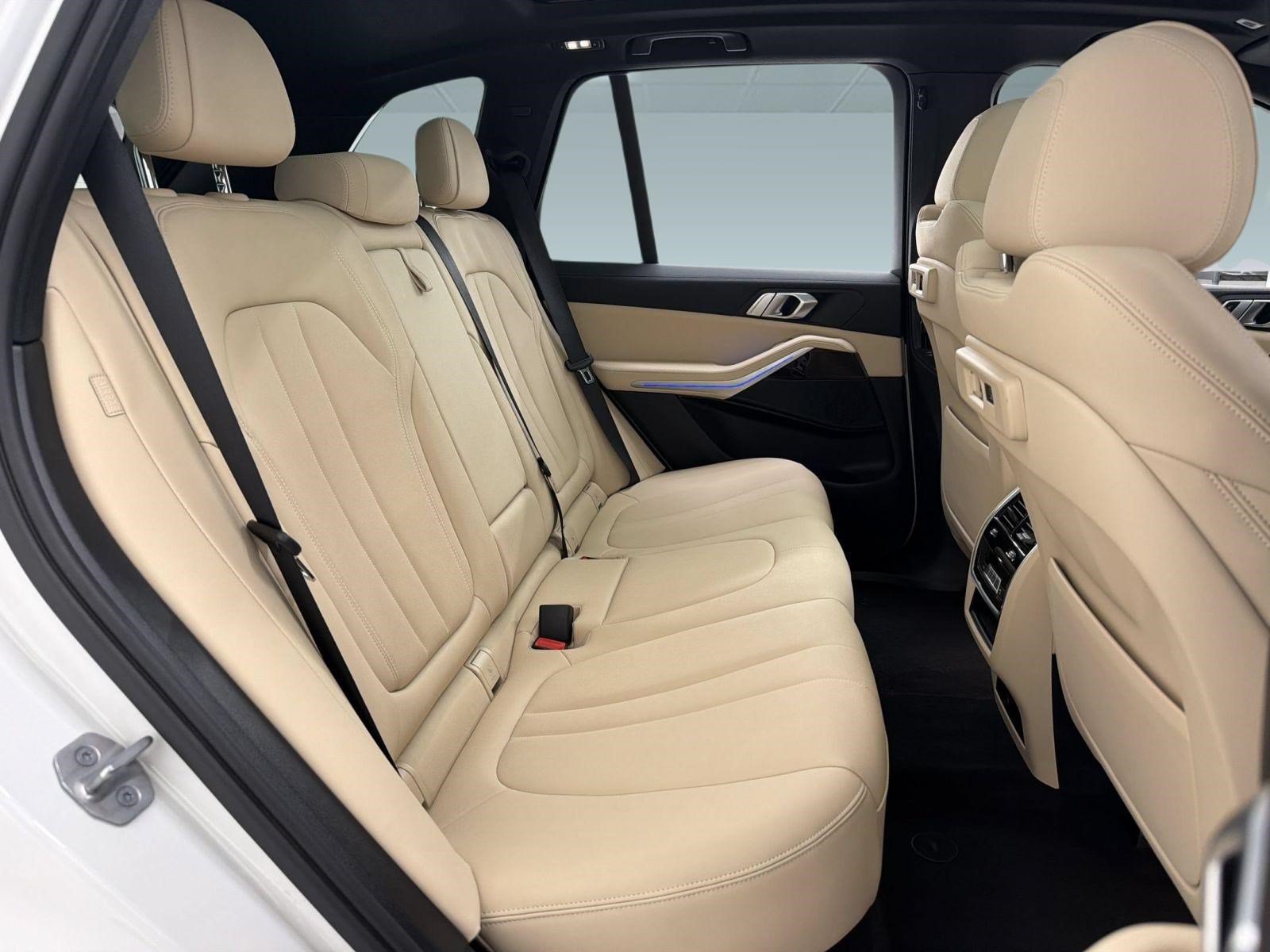 Used 2021 BMW X5 sDrive40i w/ Convenience Package RWD image 30