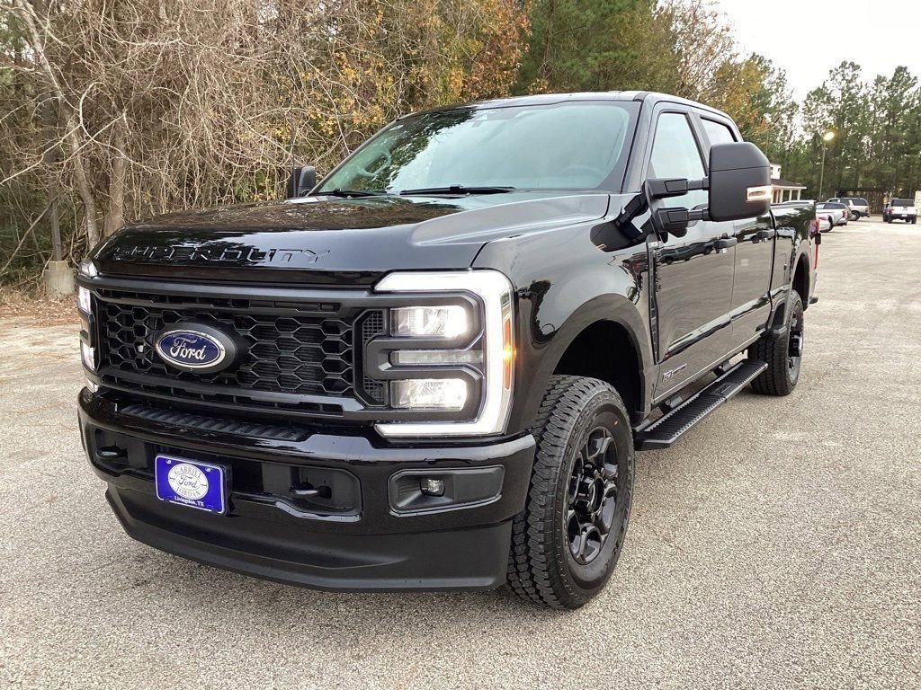 New 2026 Ford F250 XL w/ STX Appearance Package AWD/4WD image 3