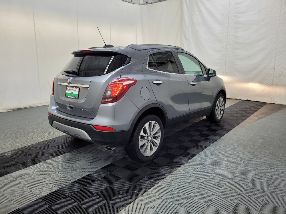 Used 2020 Buick Encore Preferred image 9
