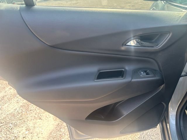 Used 2023 Chevrolet Equinox LT AWD/4WD image 19