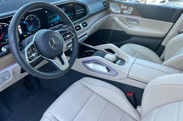 Used 2020 Mercedes-Benz GLS 450 4MATIC image 9