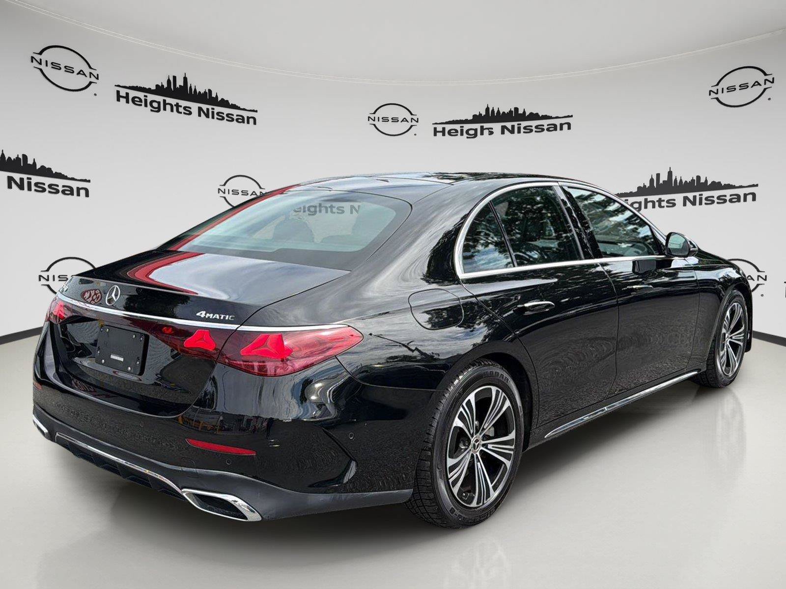 Used 2025 Mercedes-Benz E 350 4MATIC Sedan w/ Winter Package image 5