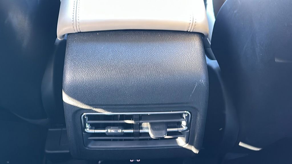 Used 2025 Lincoln Corsair FWD image 21