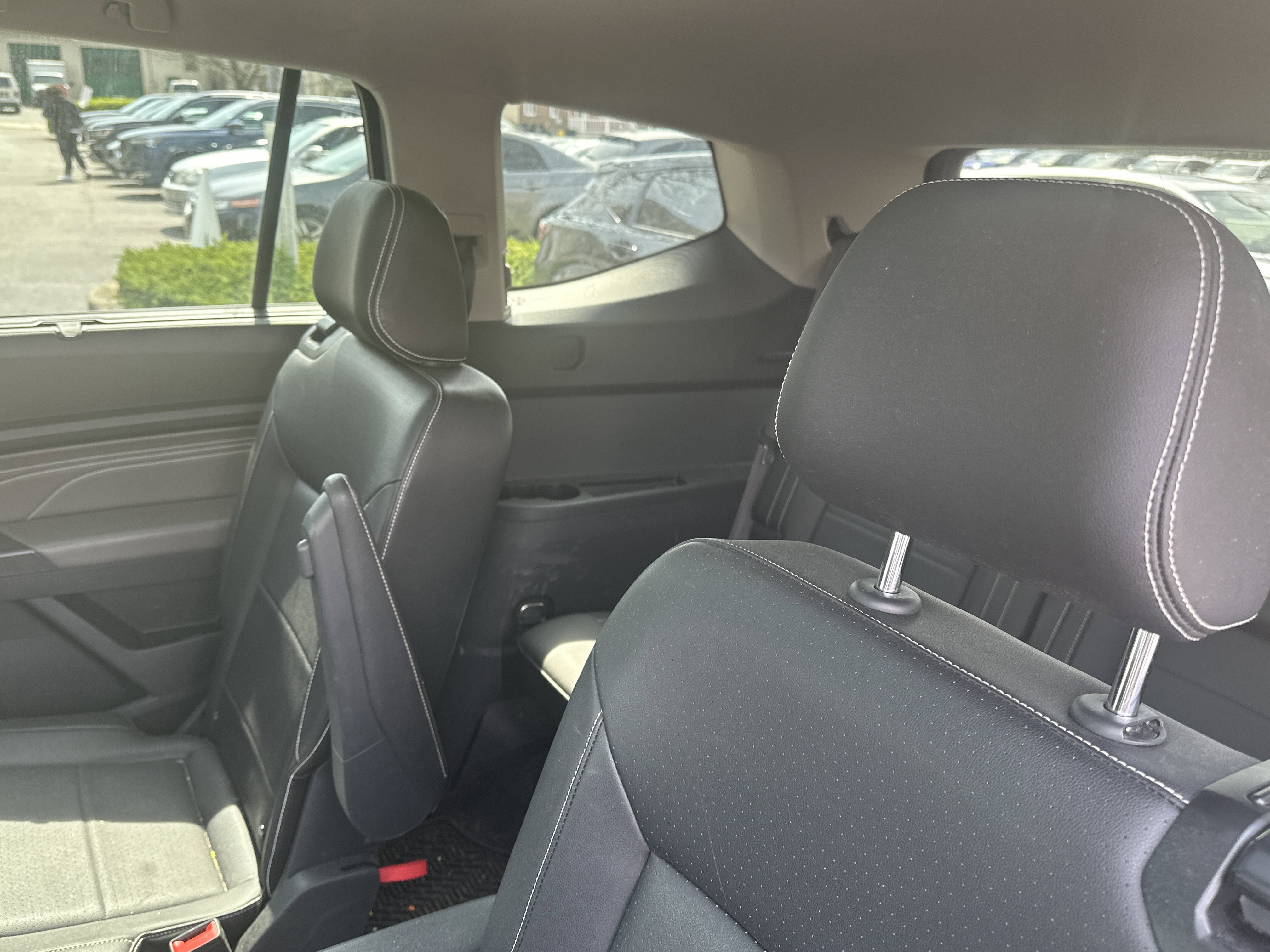 Used 2023 Volkswagen Atlas SEL image 10