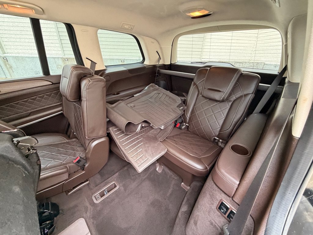 Used 2019 Mercedes-Benz GLS 550 4MATIC image 17