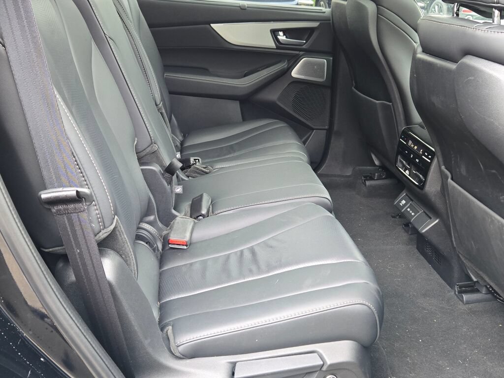 Used 2026 Acura MDX w/ Technology Package AWD/4WD image 16