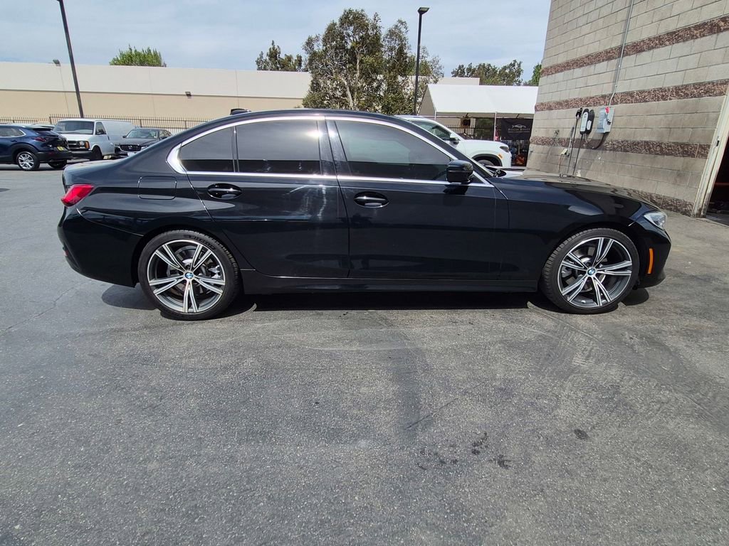 Used 2021 BMW 330e w/ Convenience Package image 14