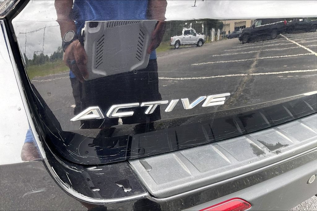 Certified 2025 Ford Explorer Active AWD/4WD image 8