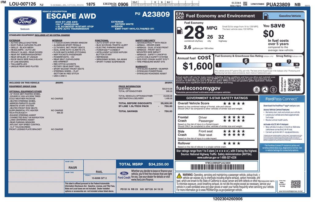 Used 2023 Ford Escape ST-Line w/ Tech Pack #1 AWD/4WD image 9