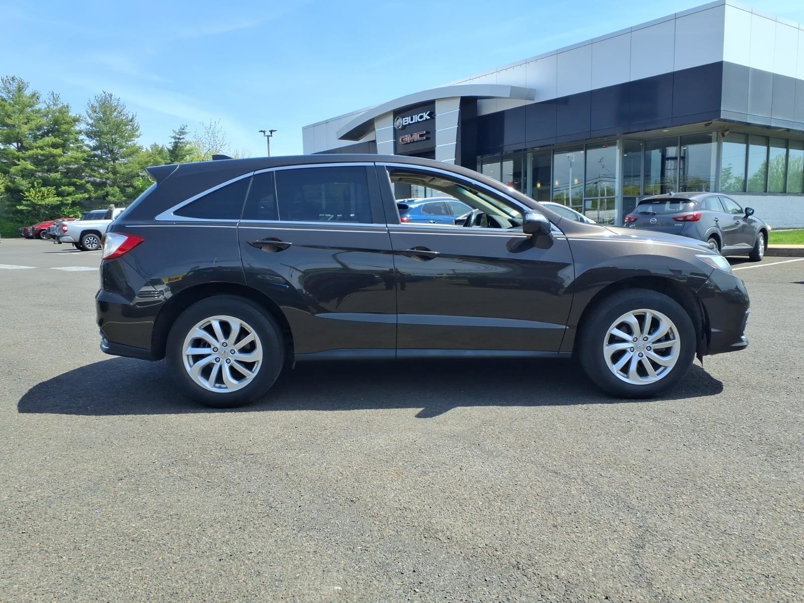 Used 2018 Acura RDX AWD image 2