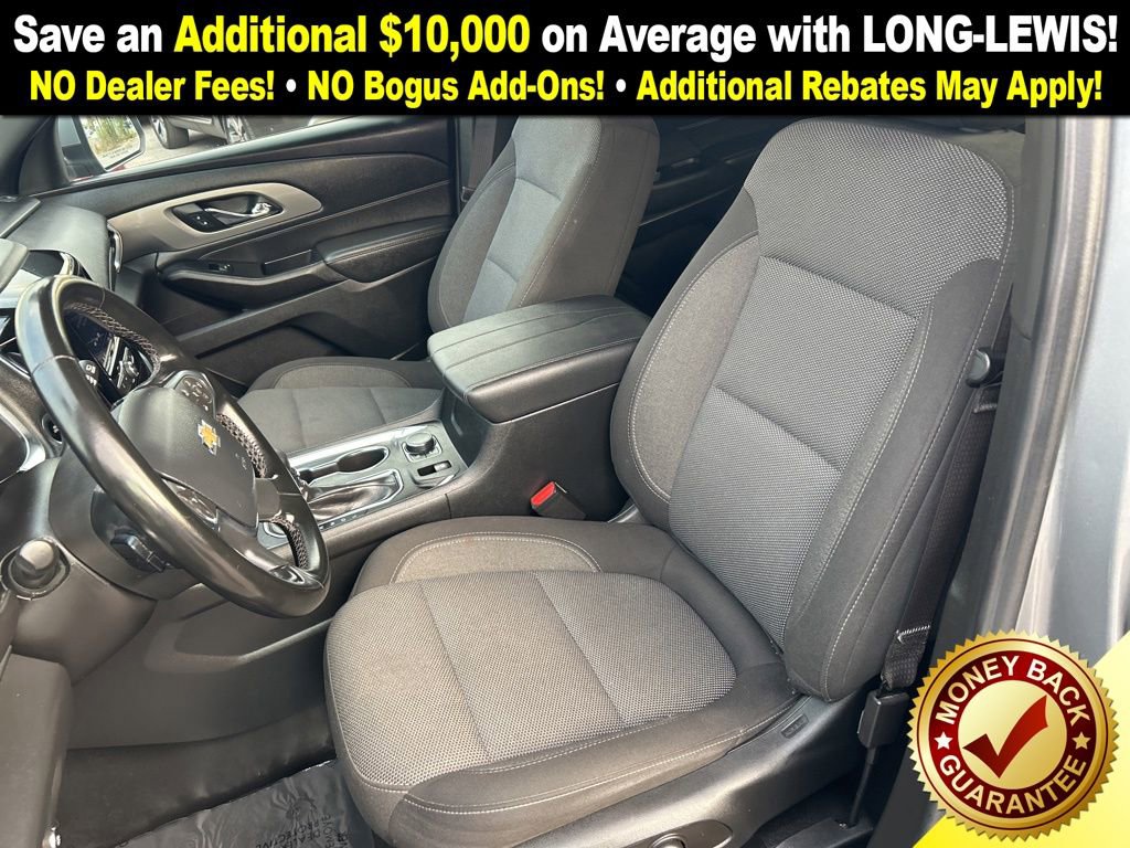 Used 2023 Chevrolet Traverse LT image 14