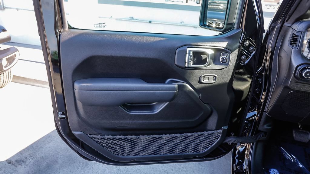 New 2026 Jeep Wrangler Unlimited Sport AWD/4WD image 25