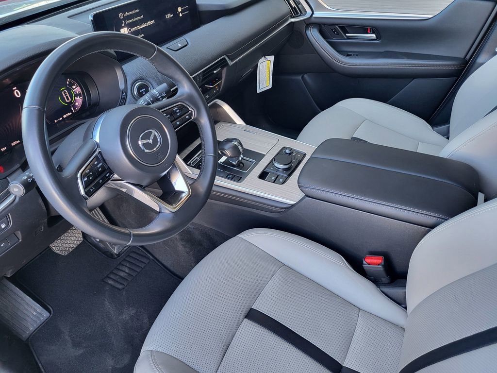 Used 2025 MAZDA CX-90 Plug-In Hybrid w/Premium Sport image 13