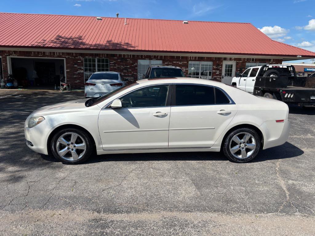 Used 2011 Chevrolet Malibu LT w/ Interface Package FWD image 2