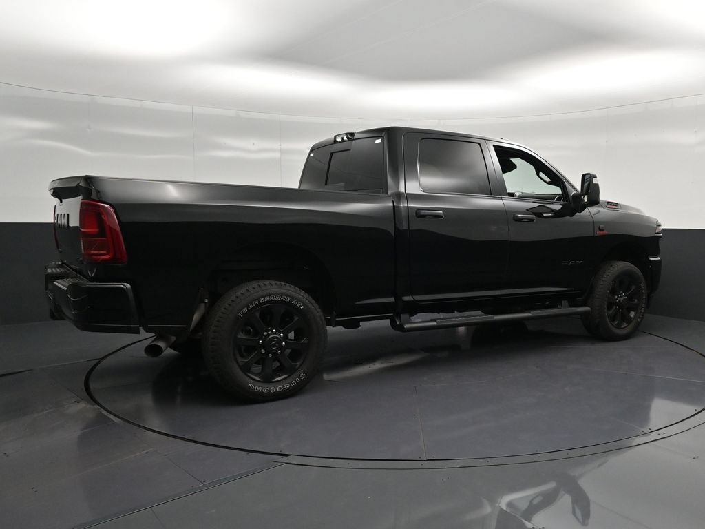 Used 2025 RAM 2500 Big Horn AWD/4WD image 3