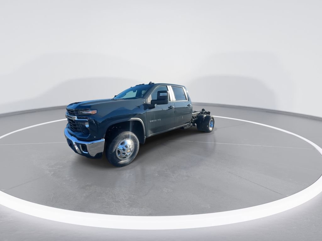 New 2026 Chevrolet Silverado 3500 LT w/ Convenience Package image 4