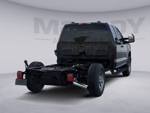 New 2026 Ford F350 XL w/ XL Chrome Package image 7
