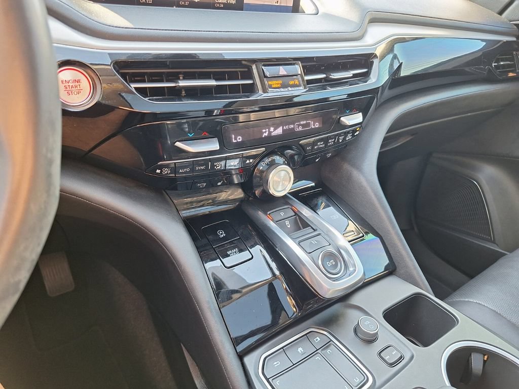 Certified 2024 Acura MDX FWD w/ Technology Package image 16