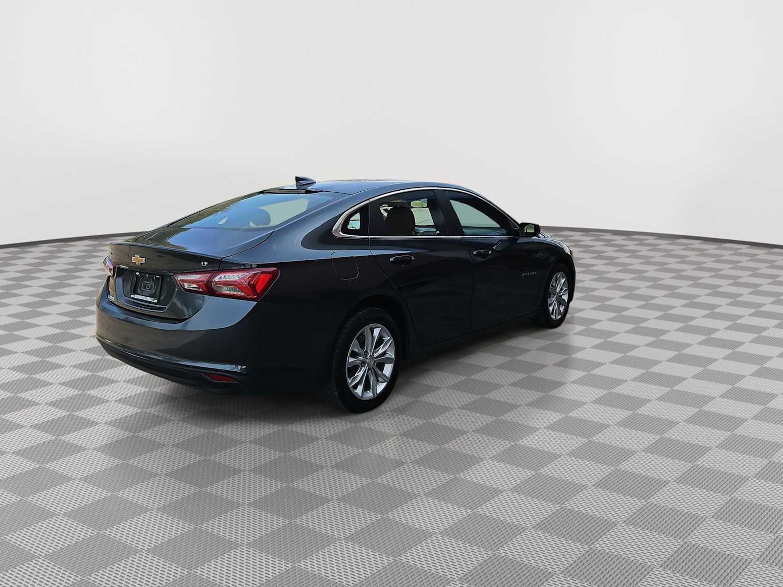 Used 2021 Chevrolet Malibu LT image 8