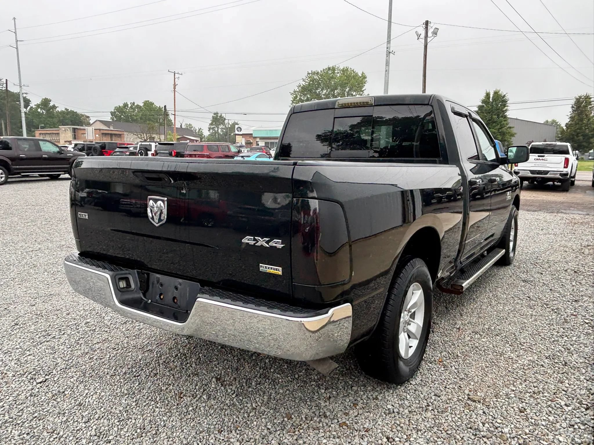 Used 2016 RAM 1500 Classic SLT AWD/4WD image 9