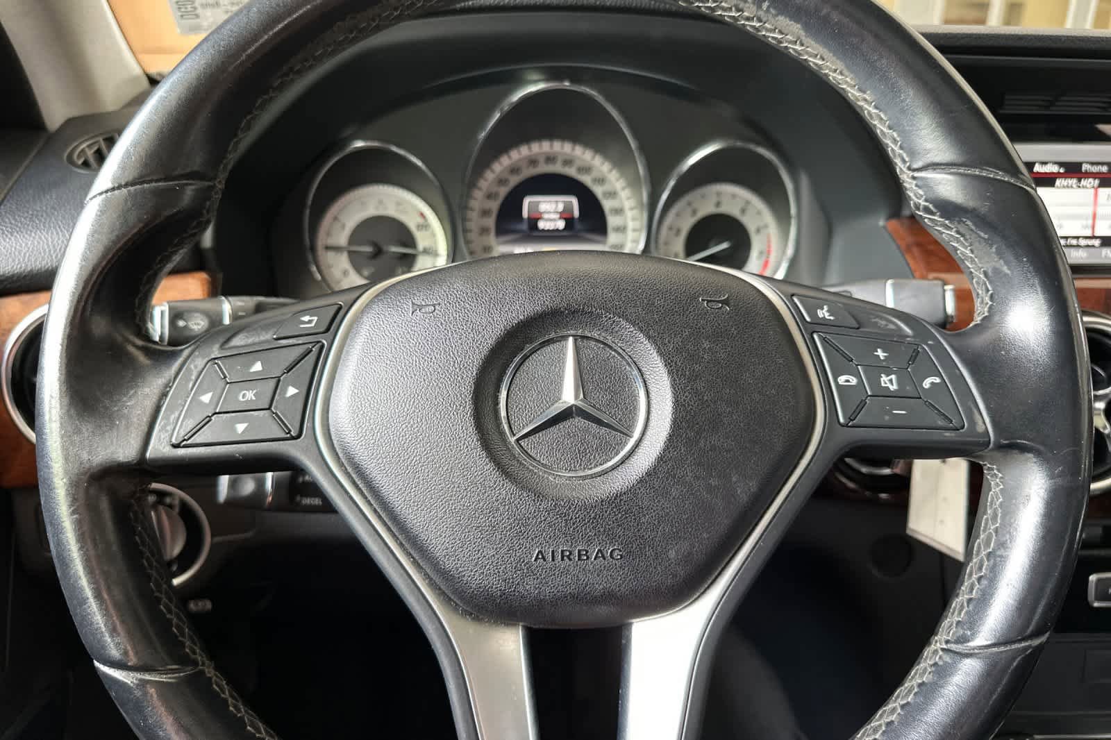 Used 2013 Mercedes-Benz GLK 350 2WD image 23