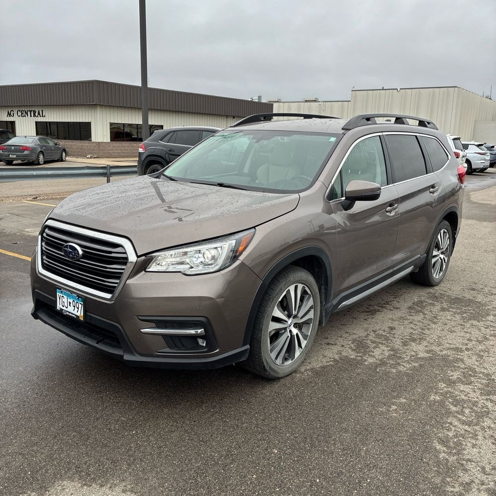 Used 2021 Subaru Ascent Limited w/ Popular Package #2A AWD/4WD image 2