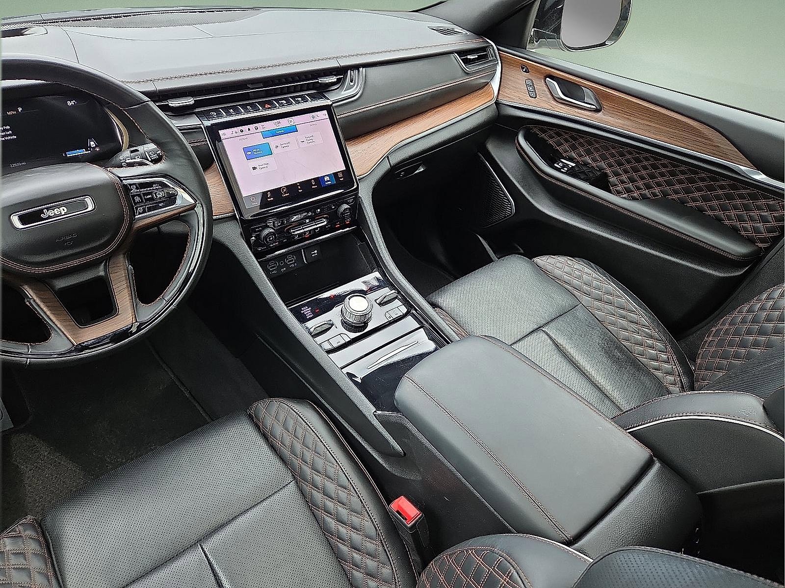 Used 2022 Jeep Grand Cherokee Summit w/ Adv Protech Group IV image 12