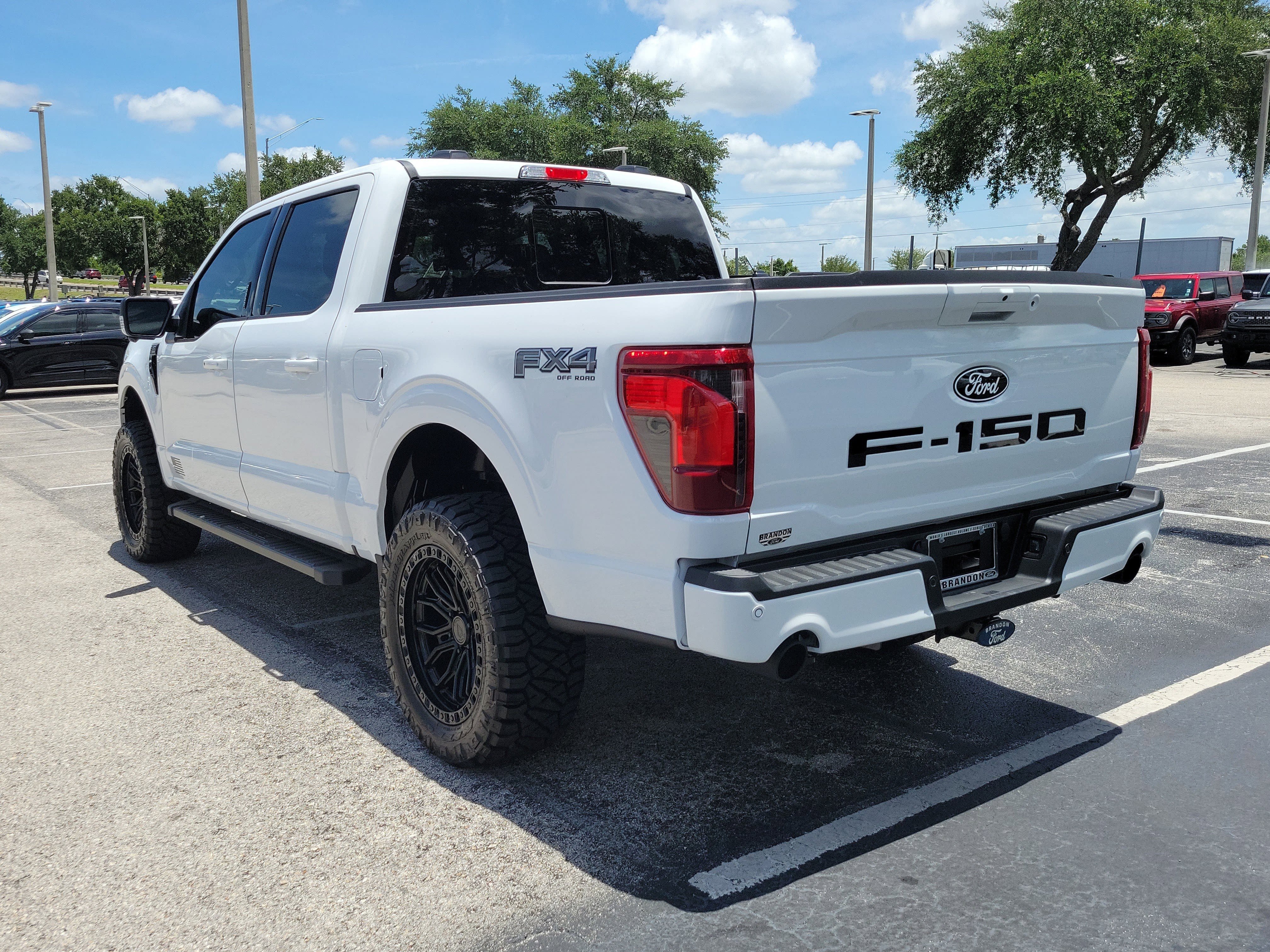 New 2026 Ford F150 XLT w/ Equipment Group 302A MID AWD/4WD image 8