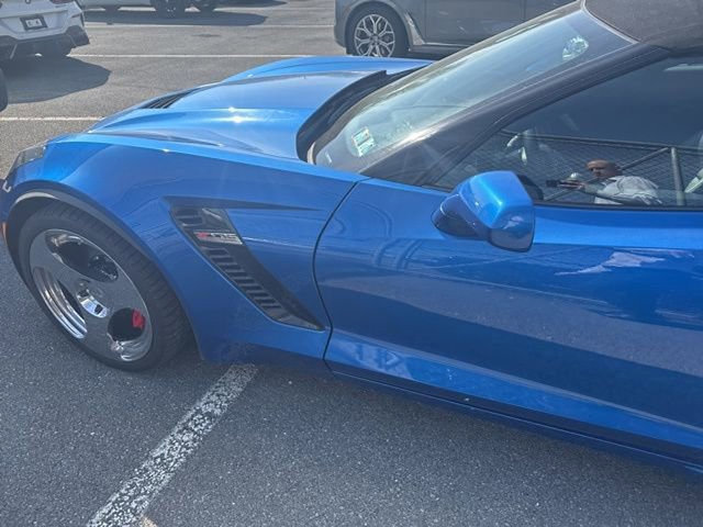 Used 2016 Chevrolet Corvette Z06 w/ Battery Protection Package image 9