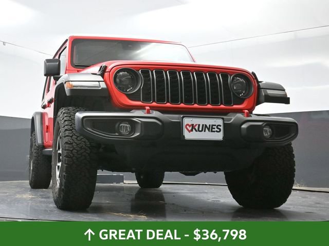 Used 2024 Jeep Wrangler Unlimited Rubicon AWD/4WD image 55