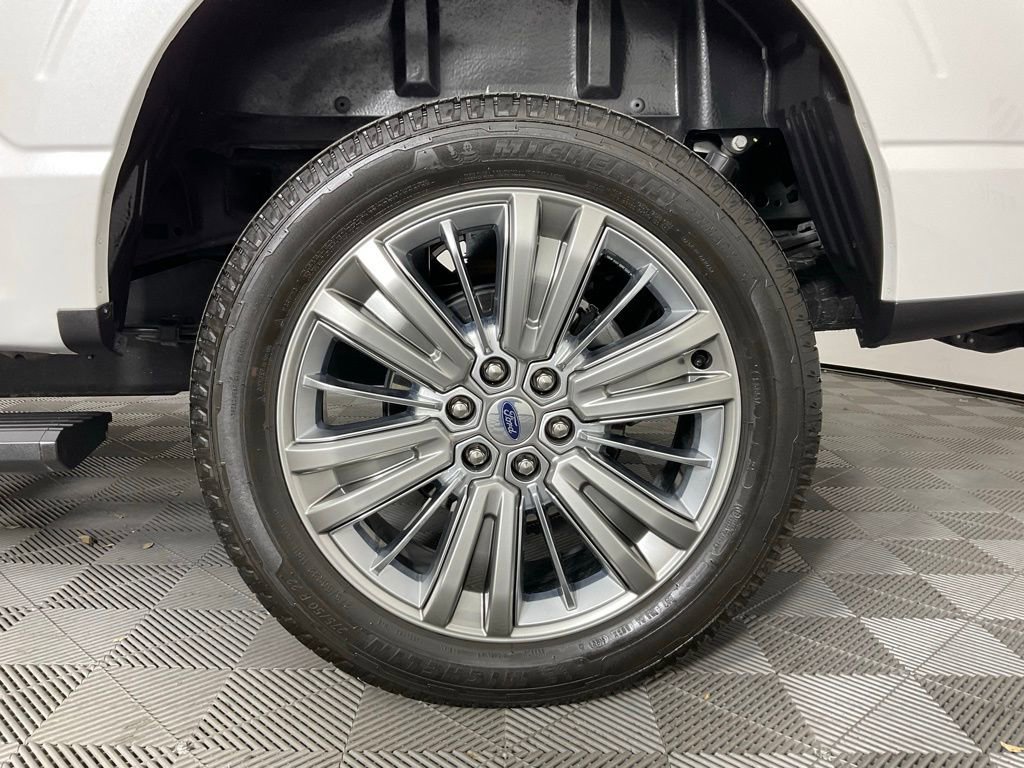 Certified 2025 Ford F150 Platinum w/ Equipment Group 703A Plus AWD/4WD image 10