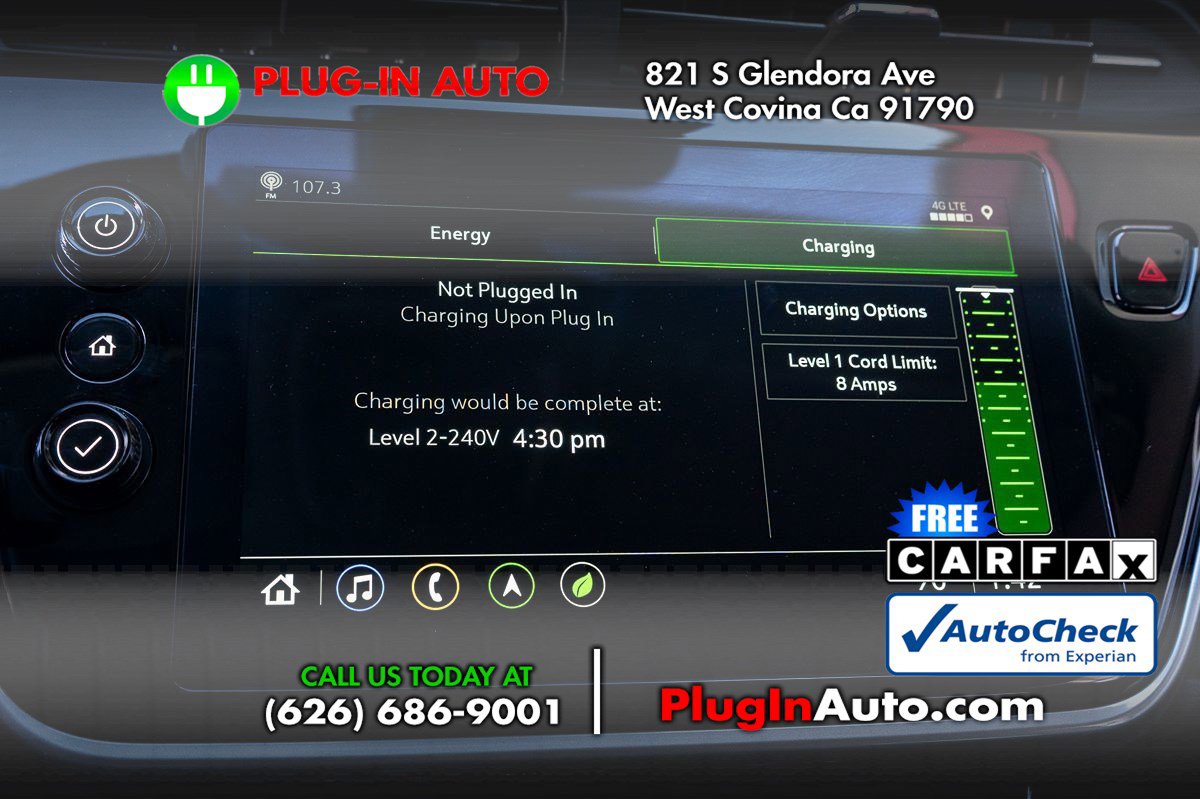 Used 2022 Chevrolet Bolt EUV Premier w/ Sun & Sound Package image 31