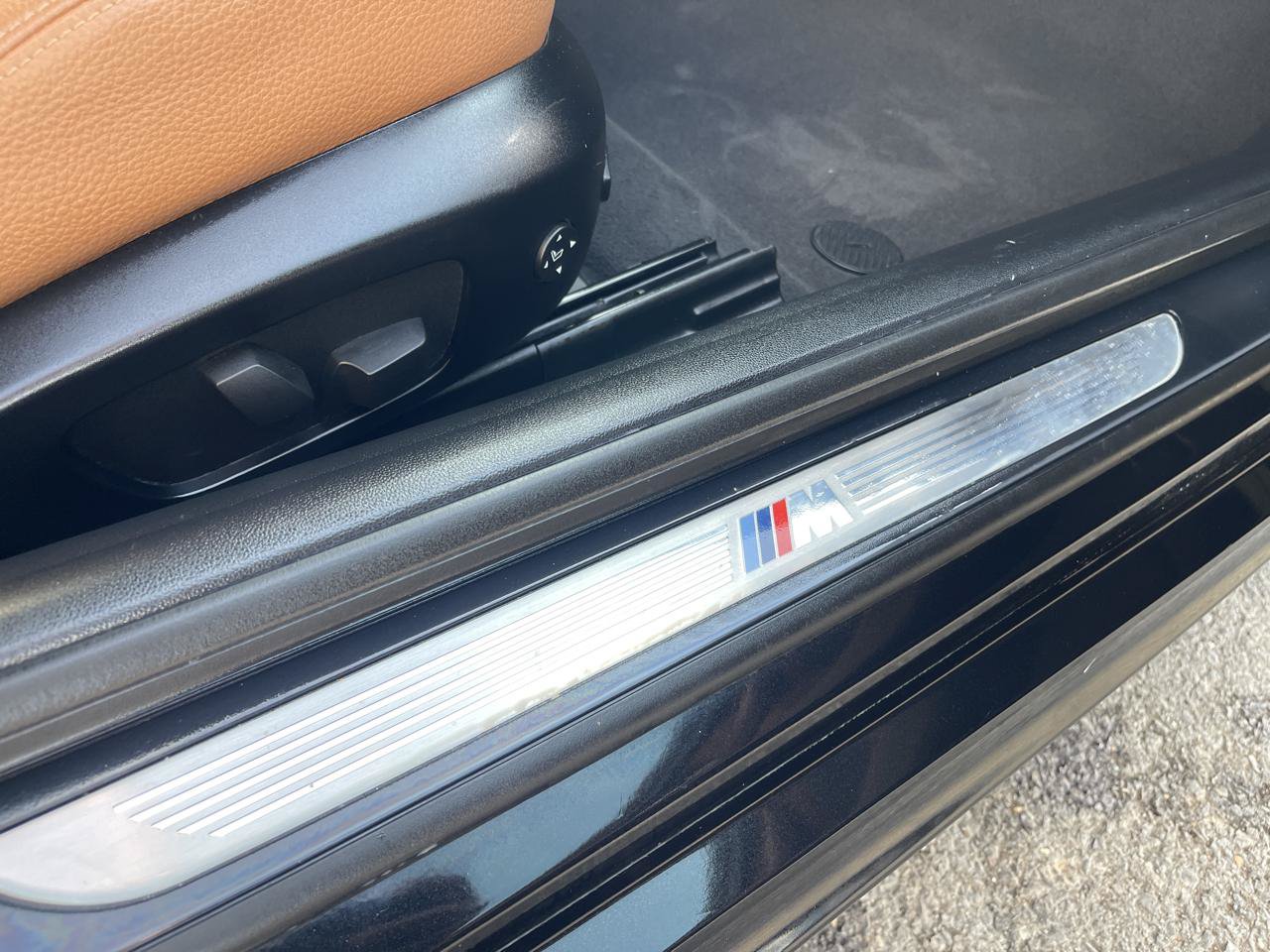 Used 2013 BMW 335i Convertible RWD image 16