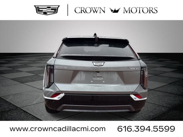 New 2026 Cadillac Optiq Luxury 1 image 9
